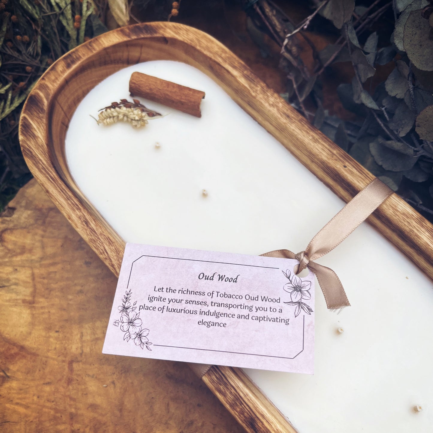 OUD WOOD DOUGH BOWL CANDLE